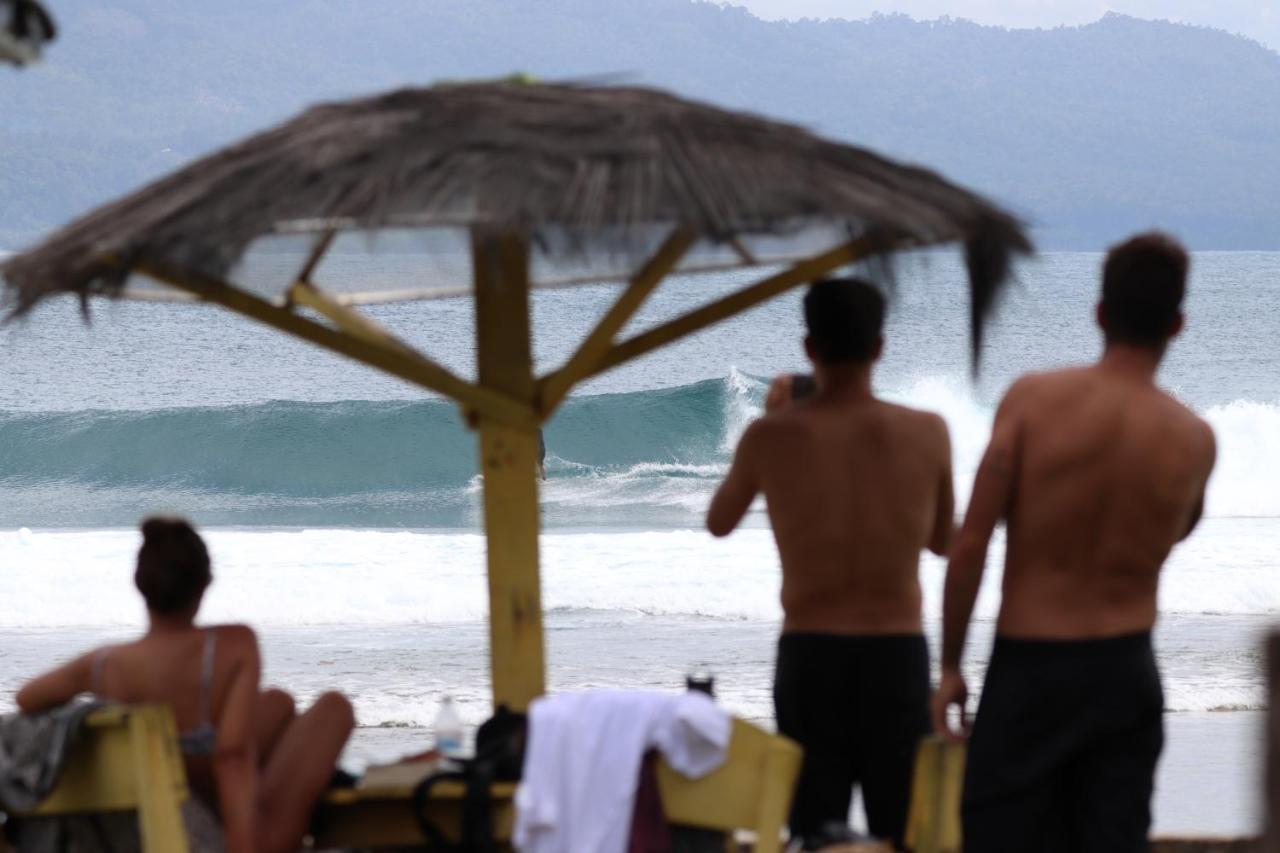 Rumah Nalu Surf Camp Krui Exterior foto