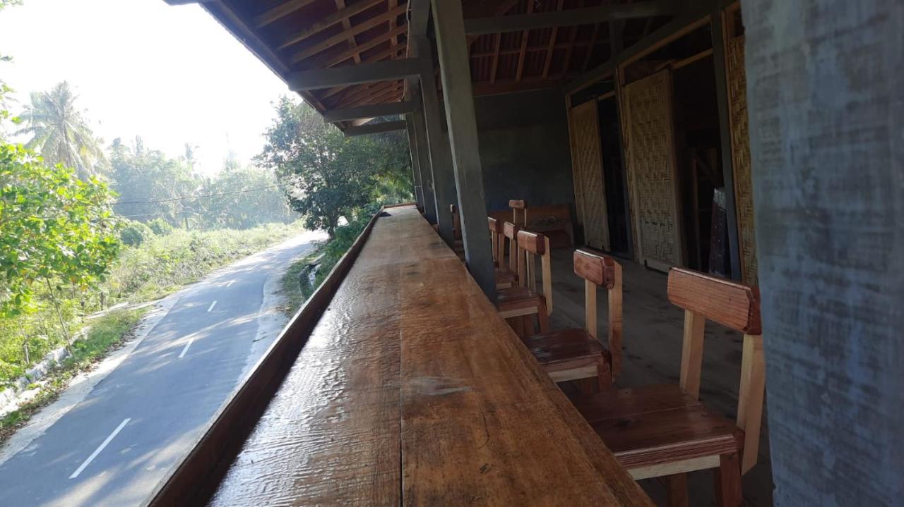 Rumah Nalu Surf Camp Krui Exterior foto